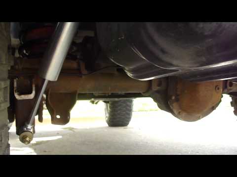 Jeep TJ with JK style rear shock mounts Bilstein 5100 monotube shocks