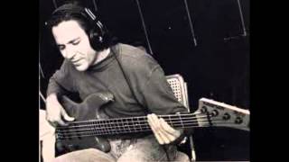 Toto - These Chains - Bass play along - Mike Porcaro tribute