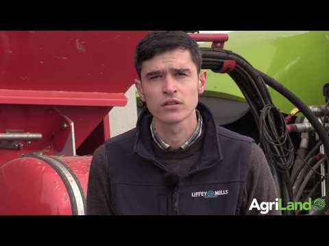 AgriLand checks out this spreading rig, which belongs to Declan Gilligan Agri