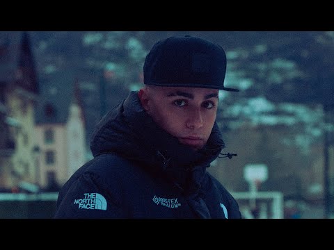 EZVIT 810 -  No Love (Videoclip Oficial)