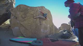 Video thumbnail: Molly, V5. Sad Boulders