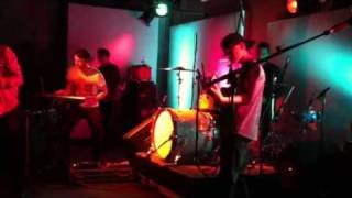 Zach plays with Wavorly