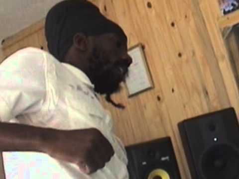 Sizzla Kalonji & Rassie Ai - Toughest