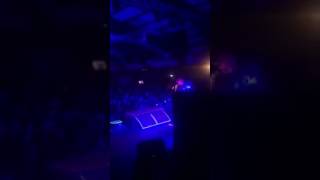 Salmo &amp; Axos Title live