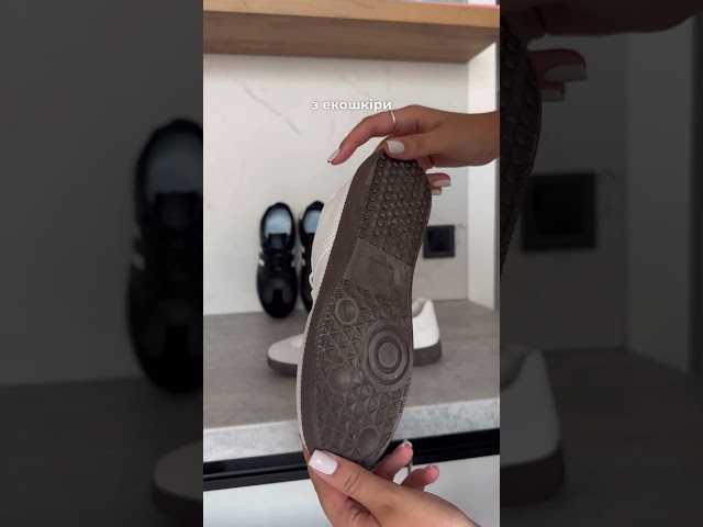 Чоботи жіночі шкіряні байка хутро 592641 Чорний Кеди жіночі 590022 Білі