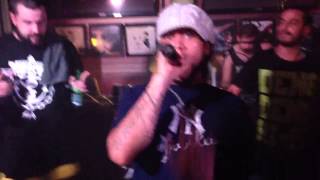 Labyrint &amp; Amsie Brown - broder