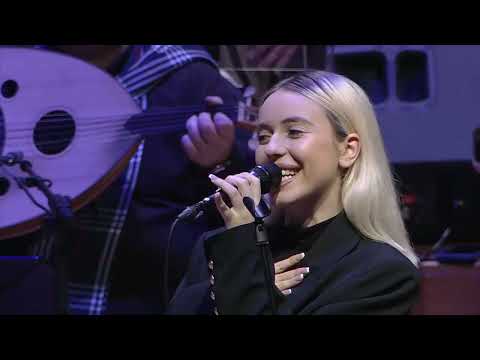 Вечниот Бог - Ламбе Алабаковски и Антониа Гиговска