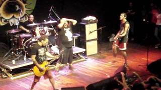 Ratos de Porão - Sofrer (Circo Voador) 11/09/09