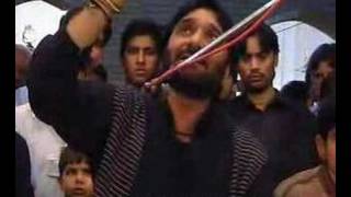 preview picture of video 'Nadeem Sarwar - Tu Hai Bara Rehman - (1/25) Shab Bedari 2006'