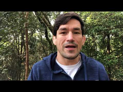 What is the best BJJ guard to don't get hit when fighting on the ground