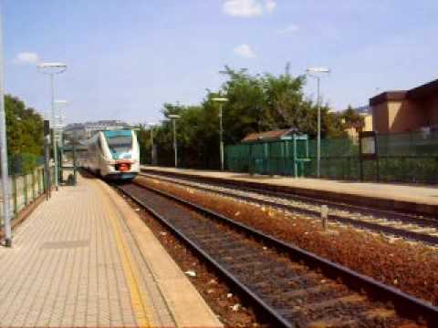 Stazione di Firenze San Marco Vecchio: Minuetto Diesel parte per Borgo San Lorenzo