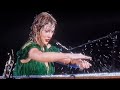 I recorded Taylor Swift SPLASHING the RAIN to crowd | Eras Tour Vlogs