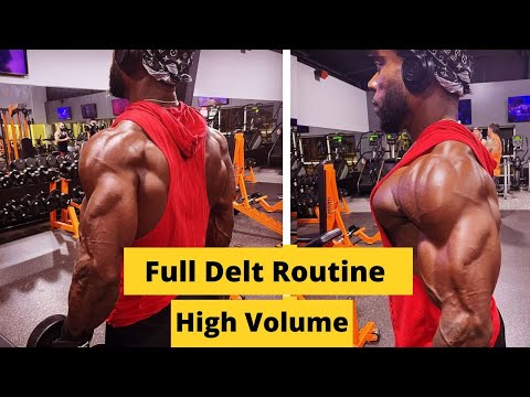 Making SWEET LOVE...To Those Delts | Come See Me In Tennessee