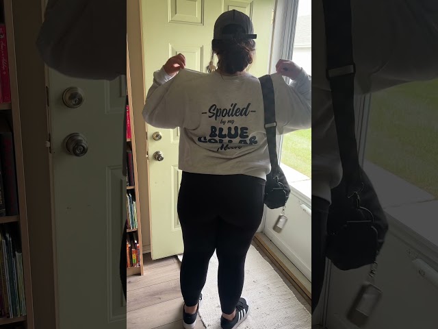 Vídeo relacionado con Mujer Blue Collar Edición Limitada Blood Sweat & Pride Blue Collar Camiseta Cuello V