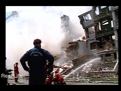 2002,  Erlton Waterford condo fire ... the next day, Calgary, Ab