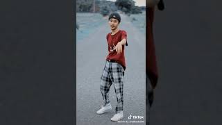 Download lagu Tik Tok Tante Tante Culik Aku Dongg😅 Bikin 😍Baper Aja😘 mp3