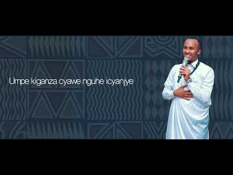 Muhoza Wanjye Remix by cyusa (Official video lyric)