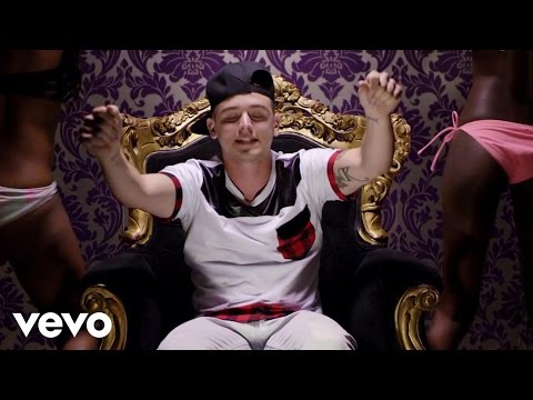 Yak Boy Fresh - Don't Laugh at my Dance ft. Lipé