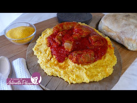 Polenta con salsiccia e costine di maiale - Antonietta Polcaro