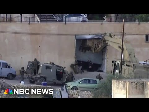 Israeli forces kill two Palestinians in the West Bank