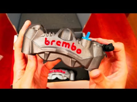 4K | Unboxing Brembo GP4-RS brake calipers for R1M