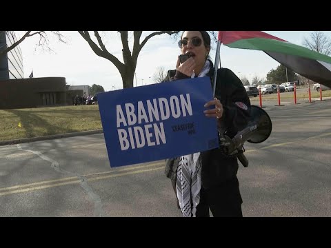 Biden aides meet with Arab American and Muslim leaders in Michigan, aiming to mend political ties