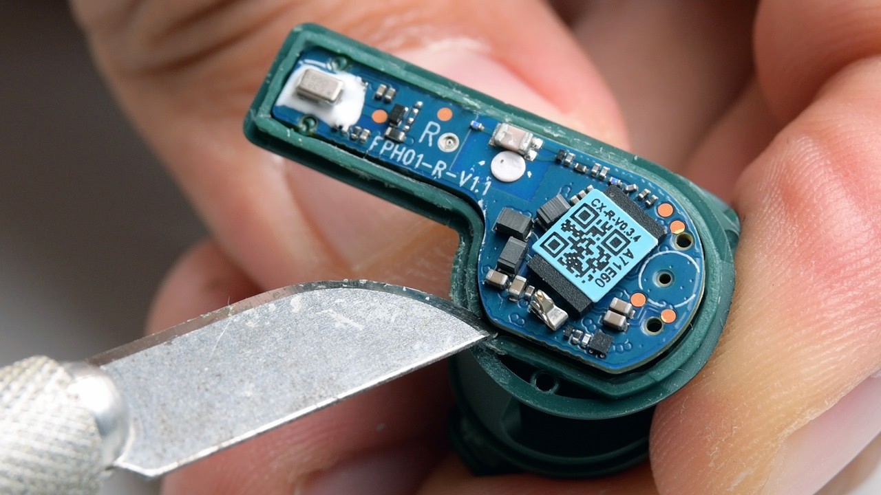 Fairbuds 2 Got Smaller and The Battery Still Comes Out