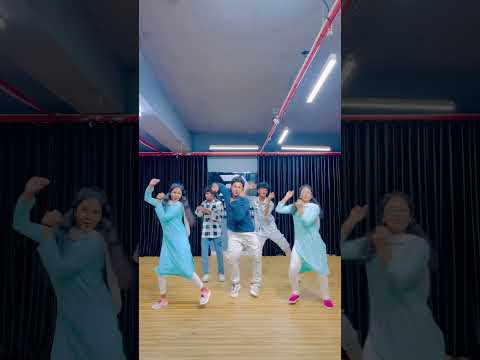 Chinuku chinuku andelatho😍❤️‍🔥..#dance #viral #trending #shortvideo #explorepage #telugusongs