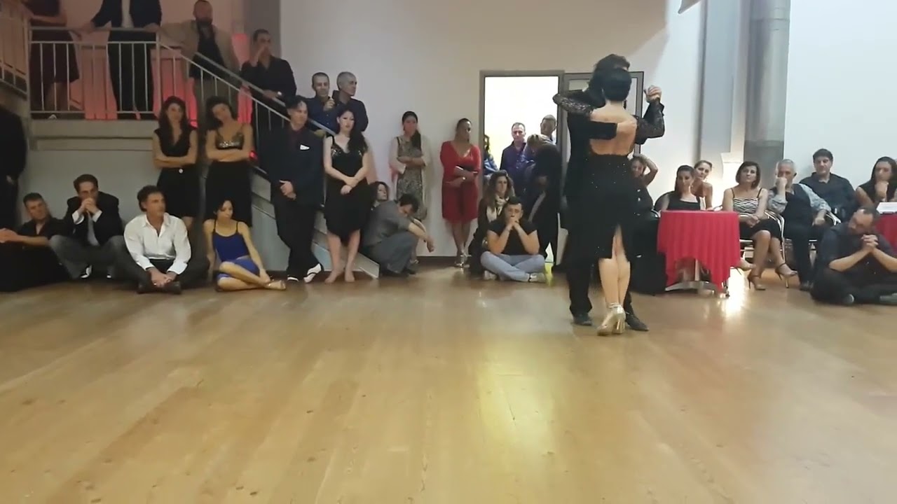 Francesca del Buono & Giampiero Cantone - Los mareados - Pugliese. Must milonga 2016