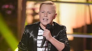 Robbie sings Hey, Soul Sister | The Voice Kids Australia 2014