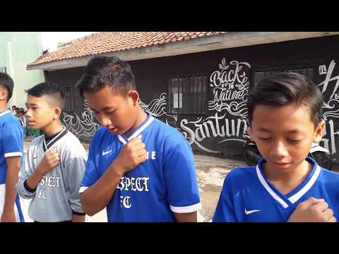 Pertandingan futsal pembuka 8E vs 8D #ORASI 2018 MTs DM