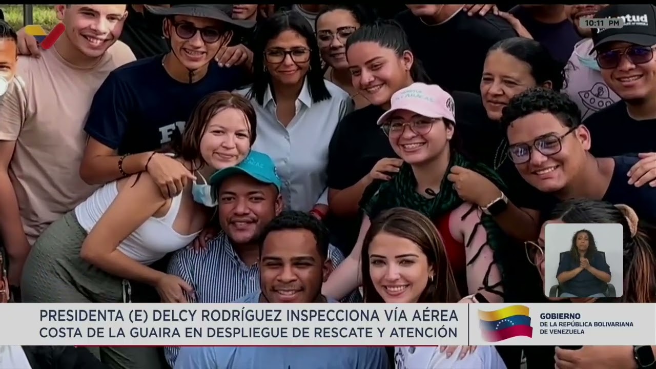 Delcy Rodríguez en inspección aérea en La Guaira: Dice que hay 8 puntos activos con sobrevivientes