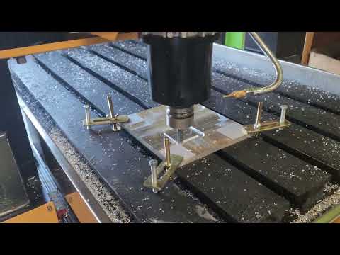 Fraiseuse CNC numérique Série M - LUQUE Machines - Usinage bois, plastiques et métaux non-ferreux - Structure robuste, broche 3,5 kW ou 9 kW_7