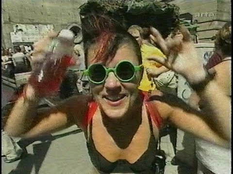 arte: Loveparade / Fuckparade 2000