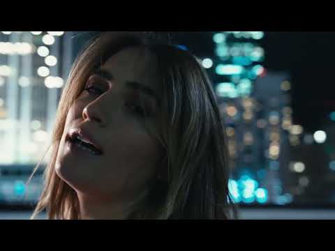 Contravía - Alessandra Aguirre (Official Video)