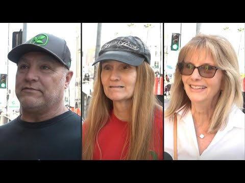 Video | Fans react to murder of Rob Reiner and wife | AFP