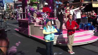 China Anne Mcclain and sisters performing Jingle Bell Rock at Disneyland