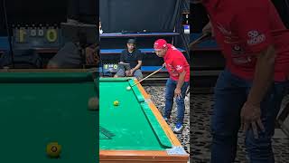 Baianinho jogando com uma Mão valendo 10mil 😳🔥