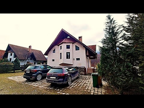 CASA VILA DE VIS PE VALEA DOBARLAULUI - JUD. COVASNA