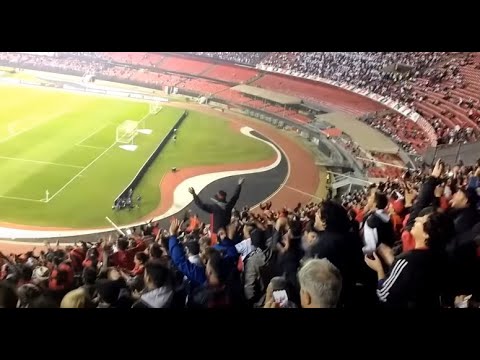 "Hinchada Sabalera en Brasil / Sao Paulo 0-1 Colón / Sudamericana 2018" Barra: Los de Siempre &bull; Club: Colón