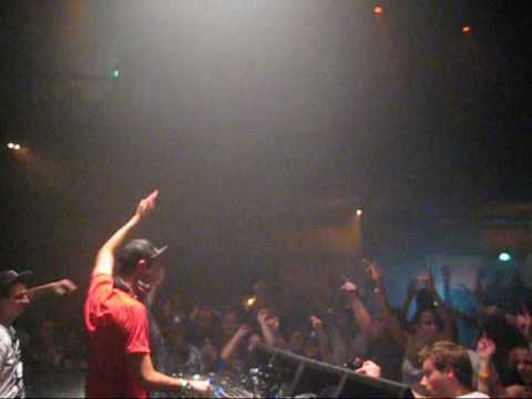 Boys Noize playing Bart B More's - Brap