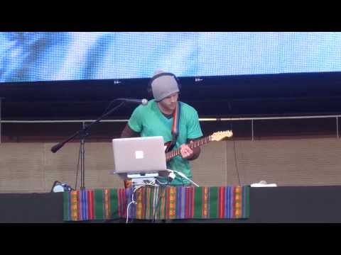 Christopher Willits at the Pritzker Pavilion 1 of 2