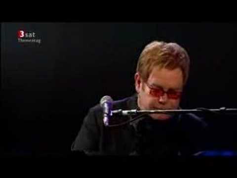 Elton John - Border Song (Live 2004)