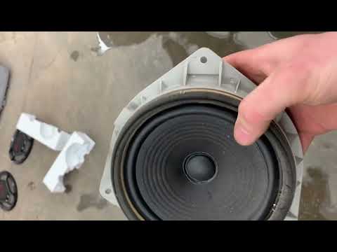 Speaker Replacement - 2003 Toyota Corolla