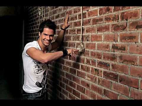 Giorgos Tsalikis - Arrwstes nuxtes