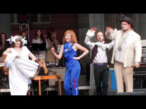 Öö Vanalinnas - Cabaret Interruptus