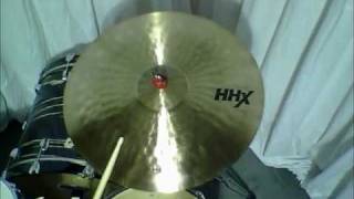 Video thumbnail for Sabian HHX Dry Ride 21" Traditional - BATERACLUBE.com.br by Batera Clube Drum Shop