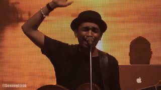 Download lagu Glenn Fredly - Romansa ke Masa Depan @ Album Showcase Romansa ke Masa Depan [HD] mp3
