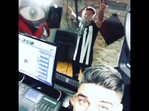 Kevin Roldan Ft Bad Bunny - ME LLUEVEN Remix - TRAP 2017