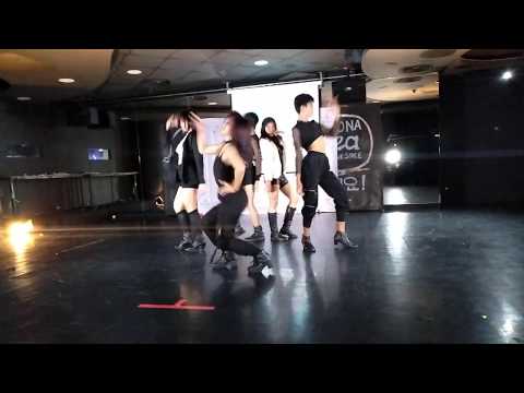 ROYAL GROW DANCE COVER INTRO, EVERGLOW - DUNDUN @The1st Royal Gathering 7P & Princess